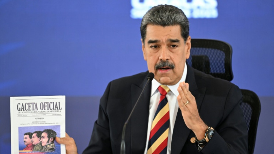 Maduro diz que oito navios dos EUA com 1.200 mísseis 'apontam para a Venezuela'