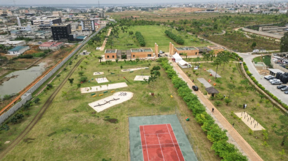 Côte d'Ivoire: à Abidjan, une ancienne décharge transformée en parc urbain
