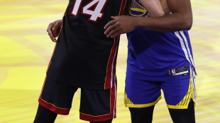 Basket: Nba, Miami e Dallas vincono nei play-in