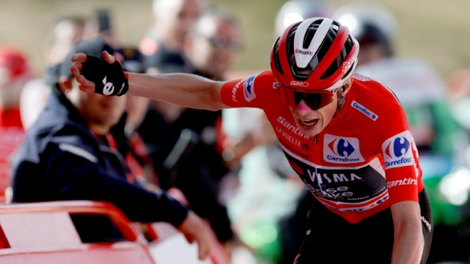 Vingegaard se corona por primera vez en la Vuelta en medio de protestas propalestinas