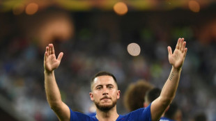 L&iacute;der da 'gera&ccedil;&atilde;o de ouro' da B&eacute;lgica, Eden Hazard anuncia aposentadoria