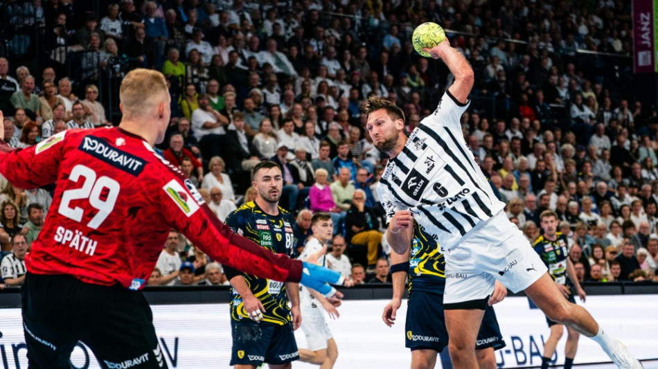 Löwen stoppen Kiel, Magdeburg gewinnt in Hamburg