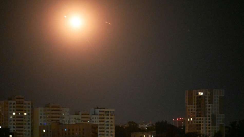 Ukraine: attaque massive sur Kiev, un joyau orthodoxe en feu