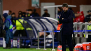 Carrick unconcerned over future despite 'unacceptable' Como loss