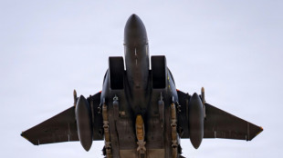 Un aviateur am&eacute;ricain dont l'appareil s'est &eacute;cras&eacute; en Iran recherch&eacute; par les deux camps