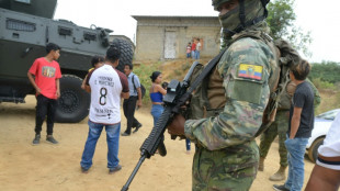 Equador inicia construção de prisão de segurança máxima para 800 presos