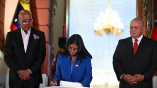 Presidenta de Venezuela dice que amnist&iacute;a da paso a una naci&oacute;n "m&aacute;s democr&aacute;tica"