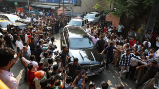 India, star di Bollywood Dharmendra muore a 89 anni