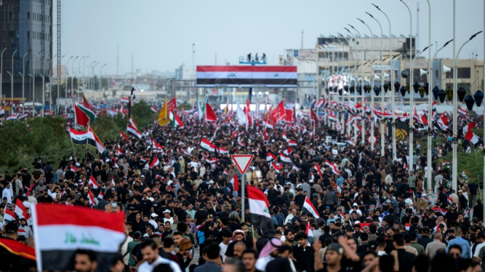 Zehntausende Menschen demonstrieren im Irak gegen den Iran-Krieg