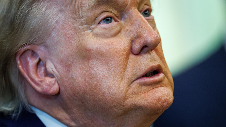 Trump a Iran, 'avete lanciato i vostri missili, basta. Tornate a trattare'