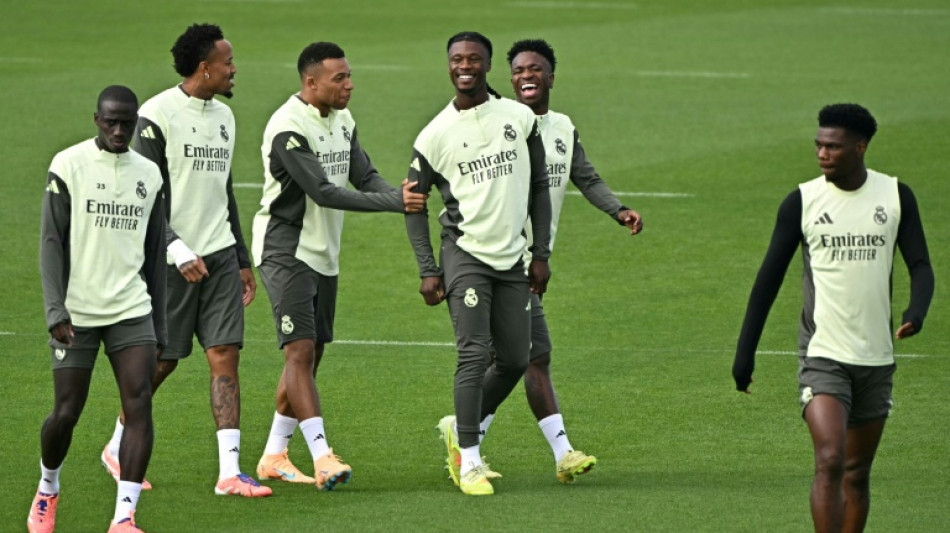 Ferland Mendy vuelve a lesionarse, esta vez en el b&iacute;ceps femoral