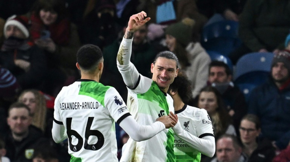 Liverpool e Newcastle fazem jogo principal da 20&ordf; rodada do Ingl&ecirc;s