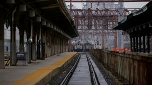 Finaliza huelga de trenes que paralizó los viajes en Nueva York