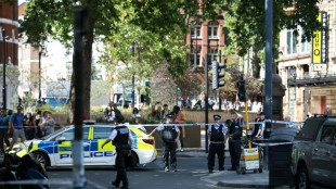Ataque de mulher com objeto pontiagudo deixa quatro feridos em Londres