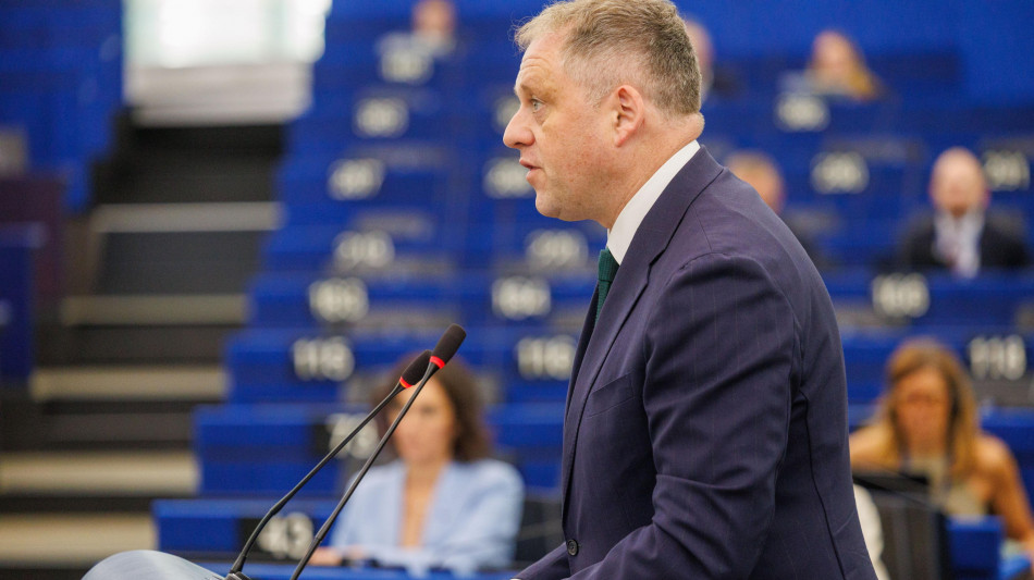 L'Ue apre nuovo cluster nei negoziati di adesione con l'Ucraina