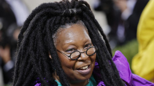 Fcc Usa, nel mirino c'&egrave; anche Whoopi Goldberg