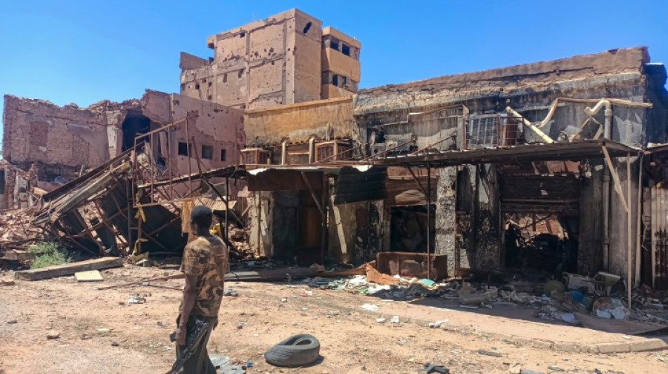 Le chef de l'armée soudanaise déclare Khartoum "libérée", depuis le palais présidentiel