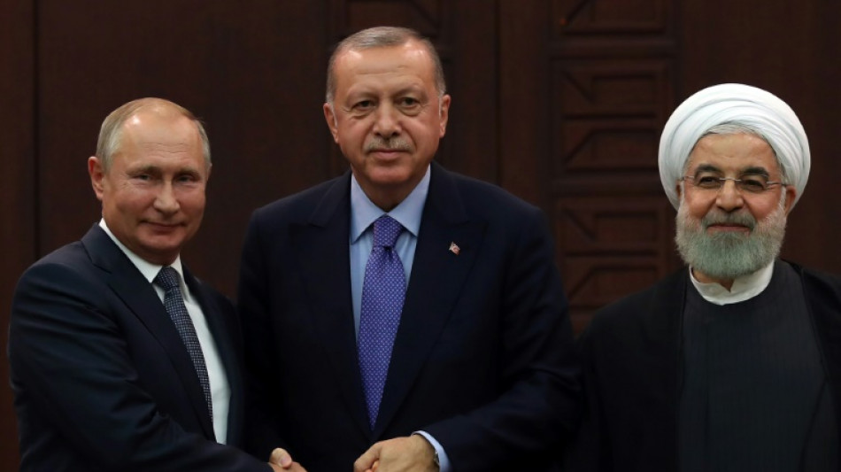 El Kremlin anuncia una cumbre de Putin con los presidentes iran&iacute; y turco en Teher&aacute;n el 19 de julio