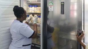 Único banco de leite materno do Quênia salva bebês prematuros