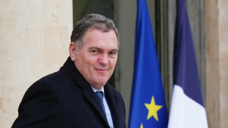 Le ministre des Transports appelle les agriculteurs &agrave; ne pas emp&ecirc;cher la circulation pendant No&euml;l 