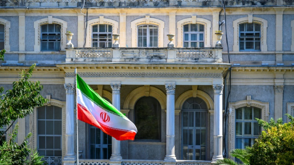 Nucléaire iranien: les Européens laissent un mois à l'Iran pour négocier.