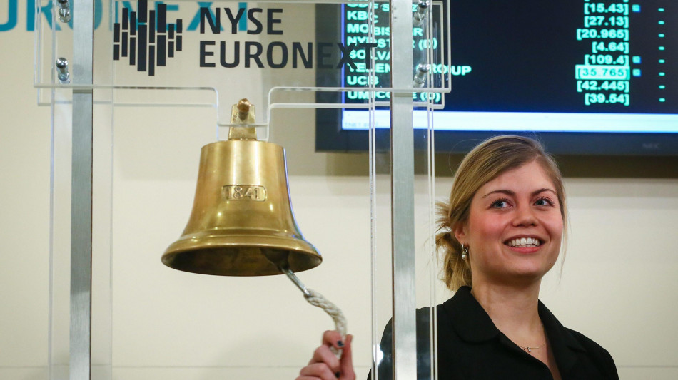 Borsa: Europa fiacca in apertura, Parigi -0,01%, Londra -0,06%