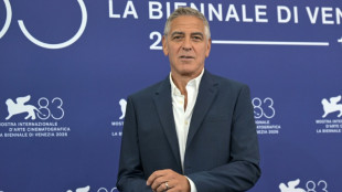 George Clooney says US run by 'least qualified people'
