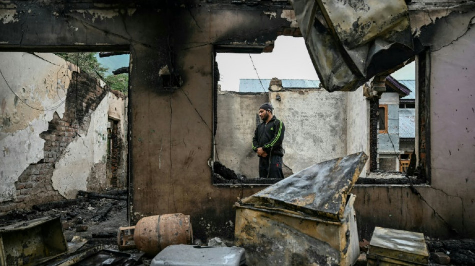 India says repulsed fresh Pakistan attacks as de-escalation efforts grow