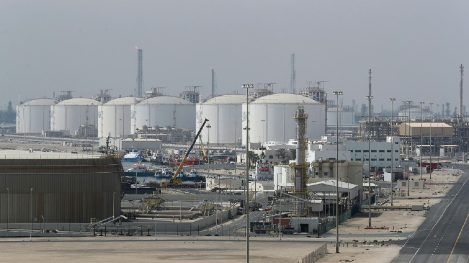 Stocks drop, oil jumps as Mideast war persists